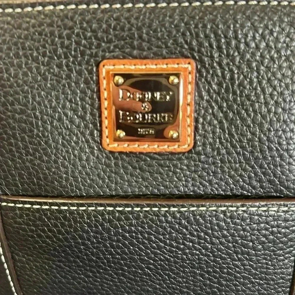 Dooney and Bourke Lexington tote bag - Picture 6 of 10